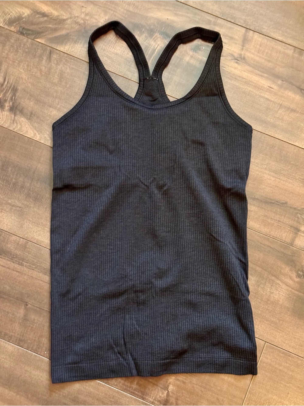 lululemon athletica Black Ribbed Racerback Tank sz 6